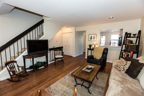707 Forest Trace Dr #E, Chesterfield, MO 63017 photo 9