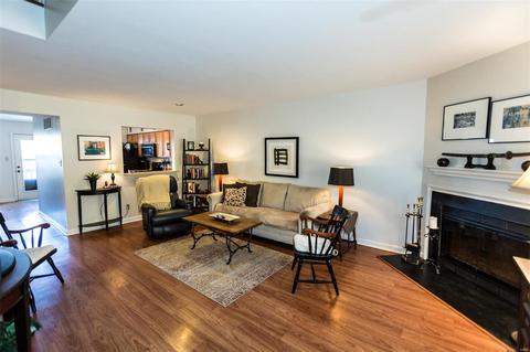 707 Forest Trace Dr #E, Chesterfield, MO 63017 photo 6