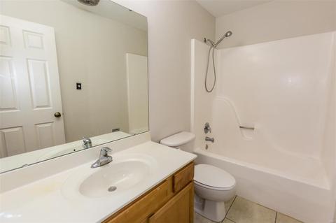 707 Forest Trace Dr #E, Chesterfield, MO 63017 photo 24