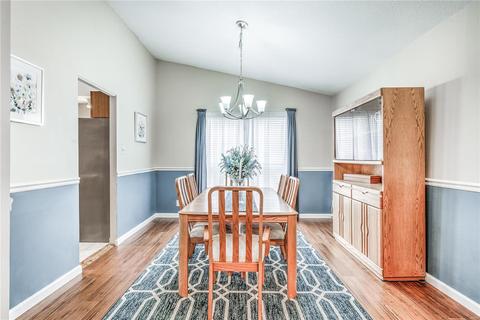 122 Holly Garden Dr, Ballwin, MO 63021 photo 9