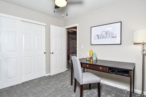 552 Woodlyn Xing, Ballwin, MO 63021 photo 29