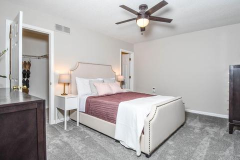 552 Woodlyn Xing, Ballwin, MO 63021 photo 18