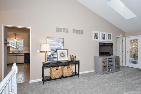 552 Woodlyn Xing, Ballwin, MO 63021 photo 12
