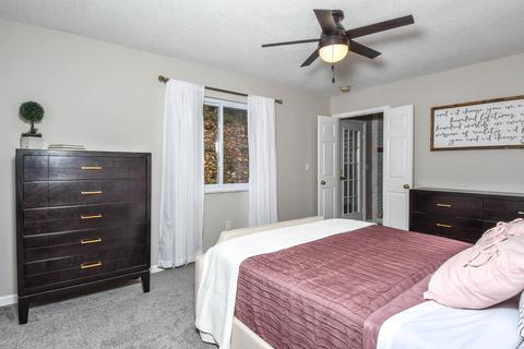 552 Woodlyn Xing, Ballwin, MO 63021 photo 22