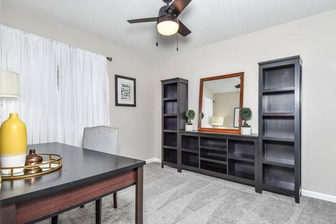 552 Woodlyn Xing, Ballwin, MO 63021 photo 28