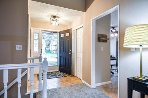 552 Woodlyn Xing, Ballwin, MO 63021 photo 6