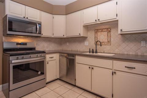 307 Wembley, Manchester, MO 63021 photo 7