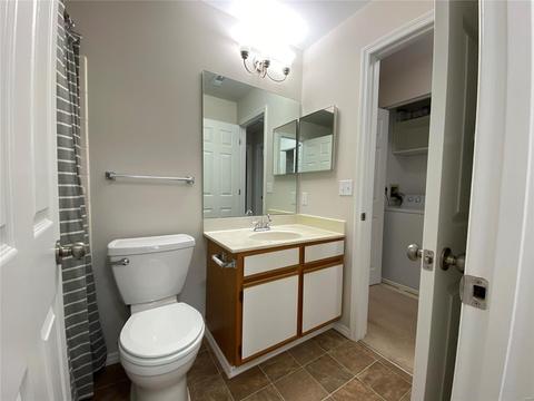 1335 Crossings #C, Ballwin, MO 63021 photo 21