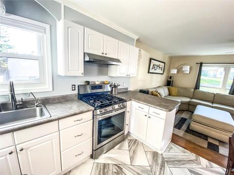 254 E Skyline, Ballwin, MO 63011 photo 16