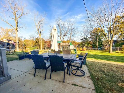 254 E Skyline, Ballwin, MO 63011 photo 8