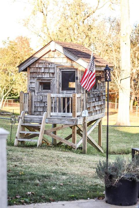 254 E Skyline, Ballwin, MO 63011 photo 12