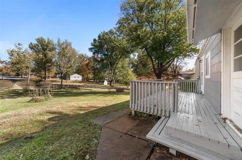 607 Nancy Pl, Ballwin, MO 63021 photo 5