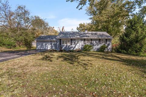 607 Nancy Pl, Ballwin, MO 63021 photo 2