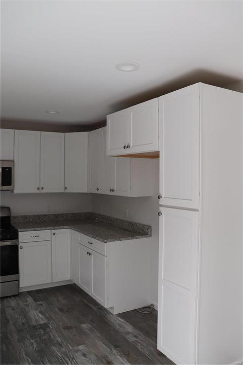 411 Cardiff, Manchester, MO 63021 photo 9