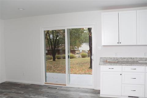 411 Cardiff, Manchester, MO 63021 photo 13