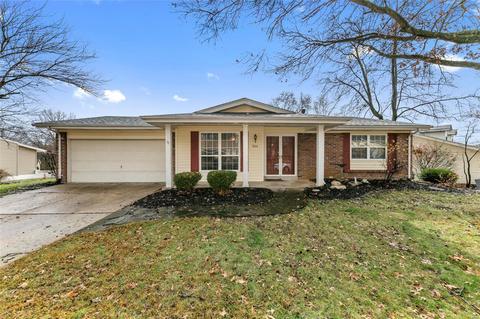 544 Cherry Ridge Ct, Ballwin, MO 63021 photo 1