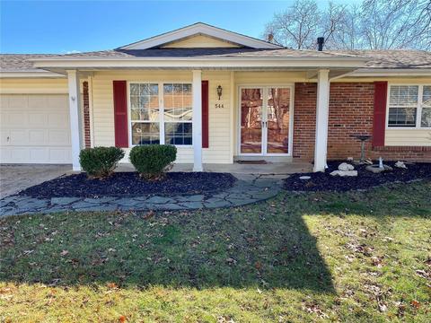 544 Cherry Ridge Ct, Ballwin, MO 63021 photo 2