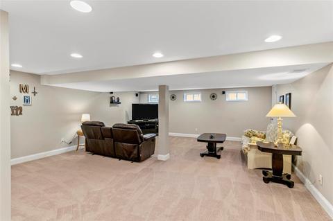 544 Cherry Ridge Ct, Ballwin, MO 63021 photo 21