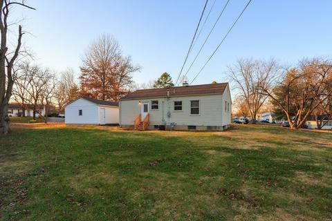 220 Ramsey Ln, Ballwin, MO 63021 photo 16