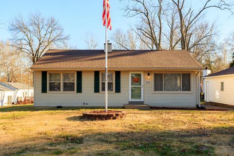 220 Ramsey Ln, Ballwin, MO 63021 photo 1