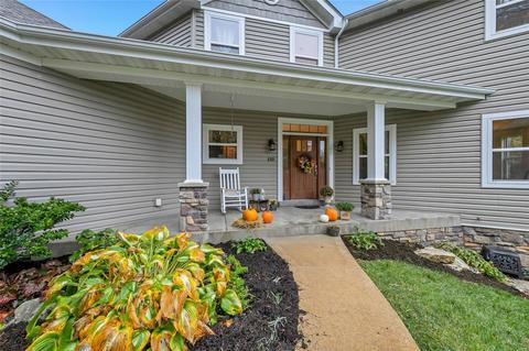 600 Bittersweet Dr, O'fallon, MO 63366 photo 2