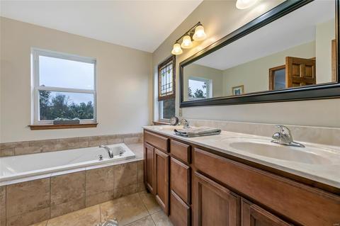 600 Bittersweet Dr, O'fallon, MO 63366 photo 29