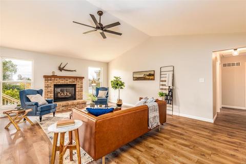 1804 Summitview Dr, Saint Charles, MO 63303 photo 6