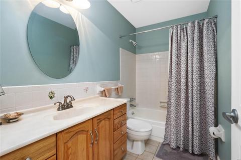 672 Towerwood Dr, Ballwin, MO 63021 photo 14