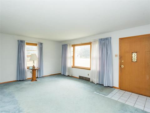 11141 Morrow Dr, Saint Ann, MO 63074 photo 6
