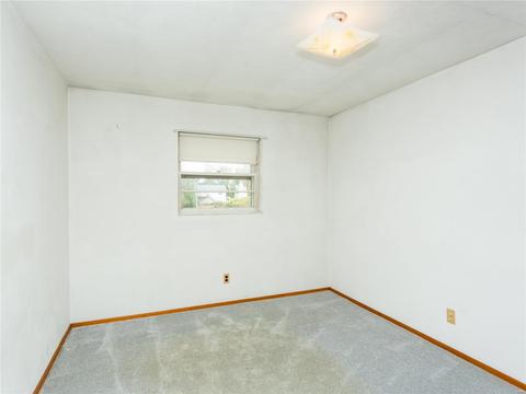 11141 Morrow Dr, Saint Ann, MO 63074 photo 24