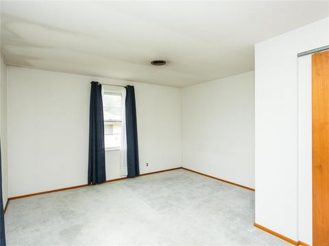 11141 Morrow Dr, Saint Ann, MO 63074 photo 15