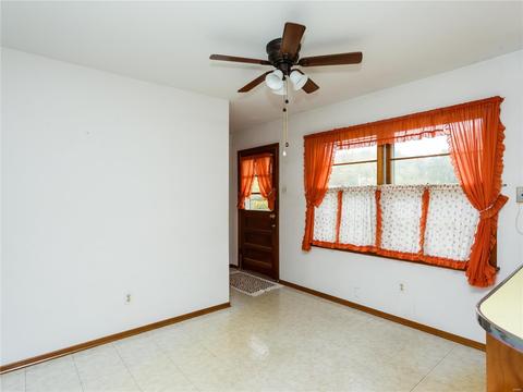 11141 Morrow Dr, Saint Ann, MO 63074 photo 13