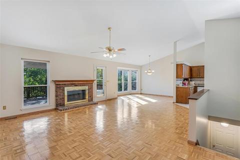 412 Johanna Place Dr, Ballwin, MO 63021 photo 5