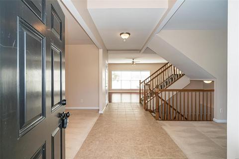 716 Rose Hvn, Ballwin, MO 63021 photo 4