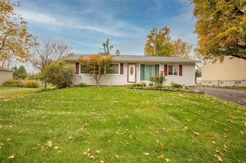 1010 Savoy, Manchester, MO 63011 photo 2
