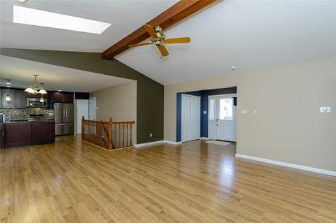 1218 Saddlemaker Dr, Saint Charles, MO 63304 photo 8