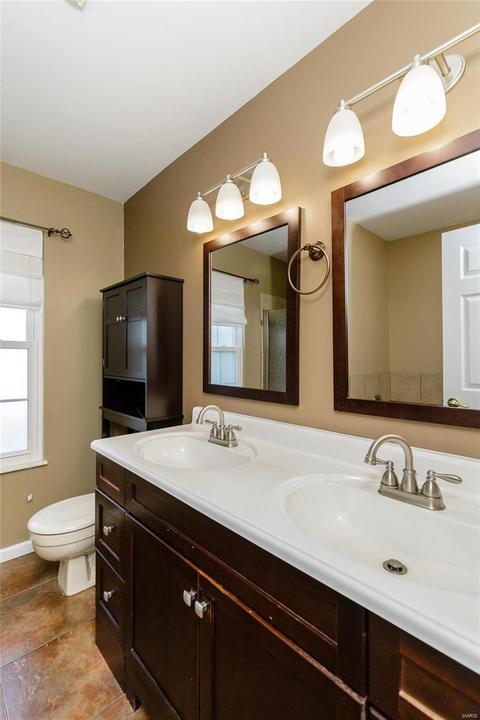 1218 Saddlemaker Dr, Saint Charles, MO 63304 photo 13