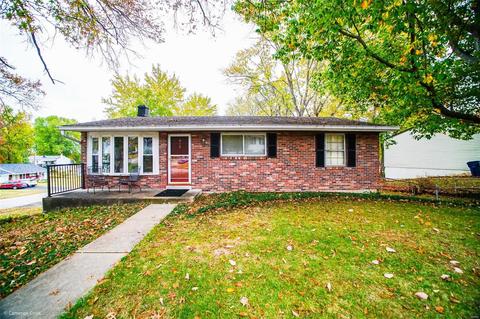 610 Vitry Dr, Manchester, MO 63011 photo 1