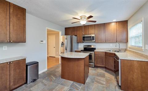 236 Highview, Ballwin, MO 63011 photo 5