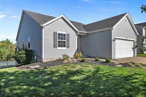 1613 Grace View Dr, Eureka, MO 63025 photo 2