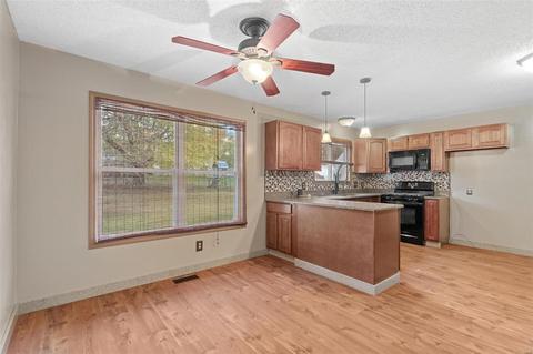 712 Pepper Ln, O'fallon, MO 63366 photo 6