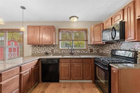 712 Pepper Ln, O'fallon, MO 63366 photo 8