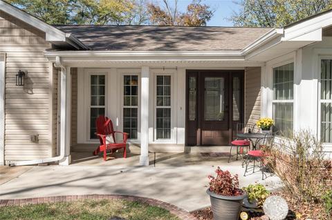 1271 Lombez Dr, Manchester, MO 63021 photo 2