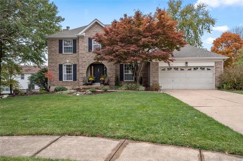 111 Waldens Oak Ct, Ballwin, MO 63011 photo 1