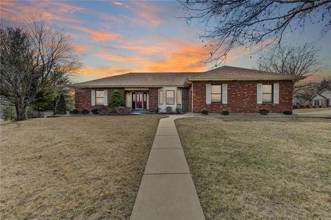 31 Clarksburg, Weldon Spring, MO 63304 photo 2