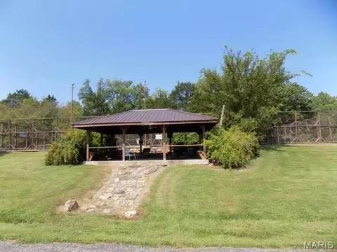 255 Foxboro Rd, Gerald, MO 63037 photo 9