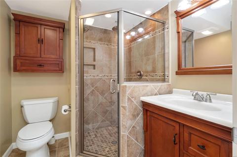 180 Brighthurst Dr, Chesterfield, MO 63005 photo 29