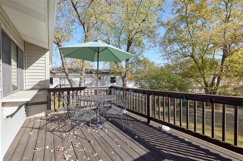 318 Statewood Dr, Ballwin, MO 63021 photo 10