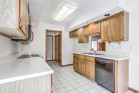 830 Braefield Ct, Chesterfield, MO 63017 photo 13