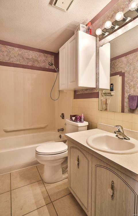 4143 Bridgehampton Dr, Saint Charles, MO 63304 photo 16